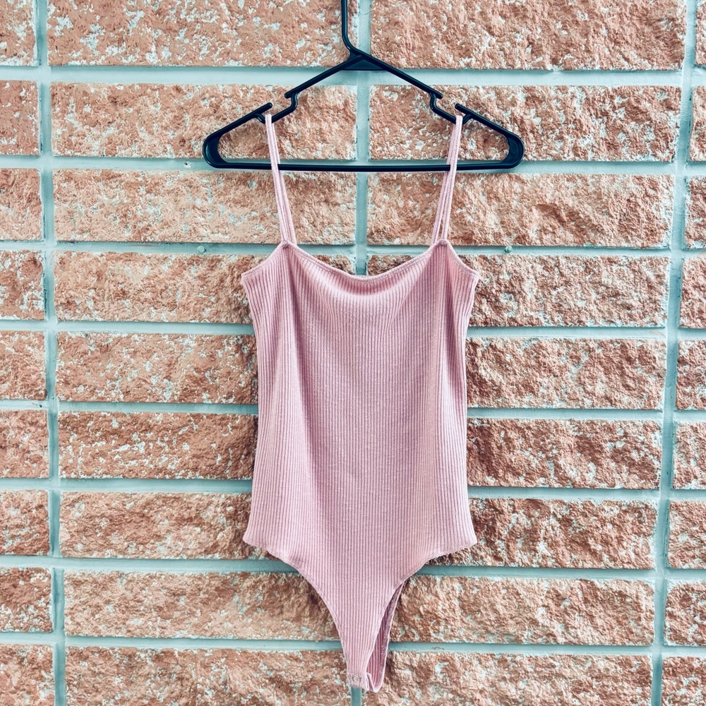 🌟 popular 21 pink bodysuit